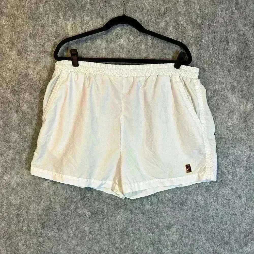 Vintage Nike Running/Workout Shorts - XL